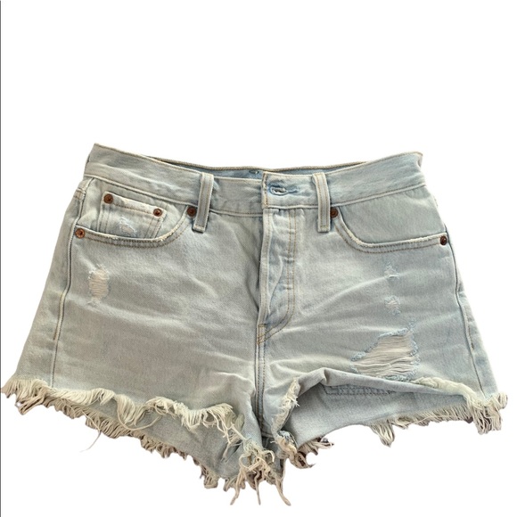 Levis Short size 27 - Picture 6 of 8